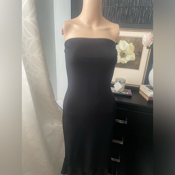 Black Sheath Cocktail Dress with Plunge Neckline Sm - Picture 6 of 7